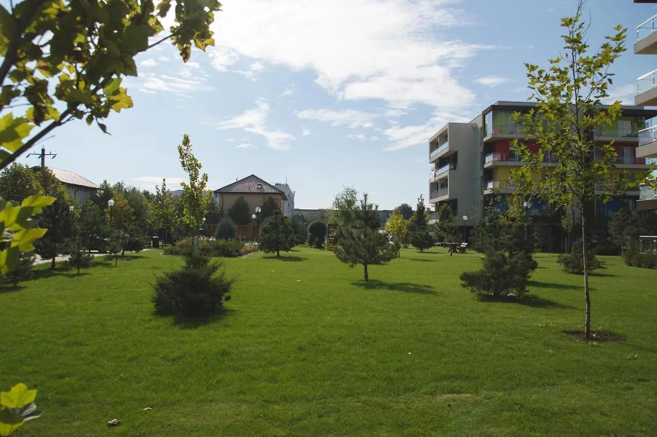 Airport Residence - Apartment Across From Otopeni Airport Romania